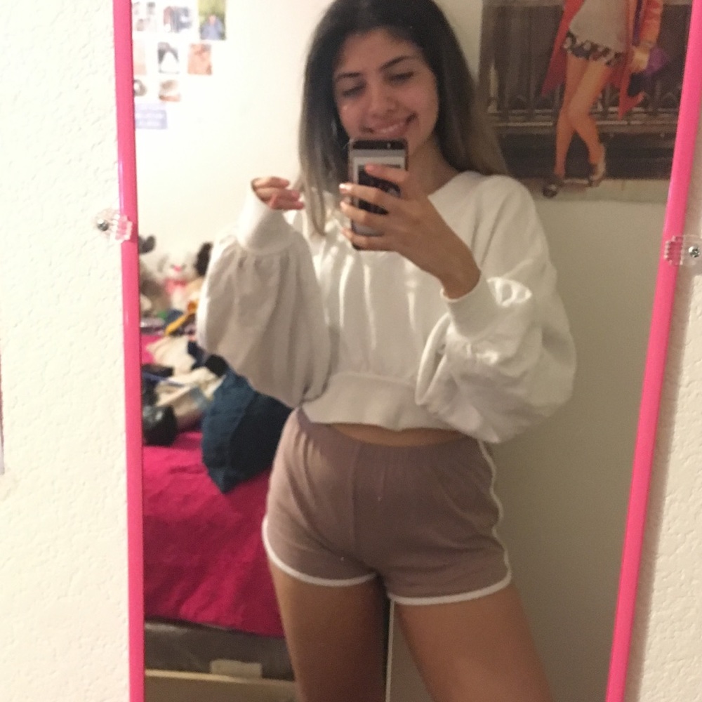 Forever 21 White Sweater Top
